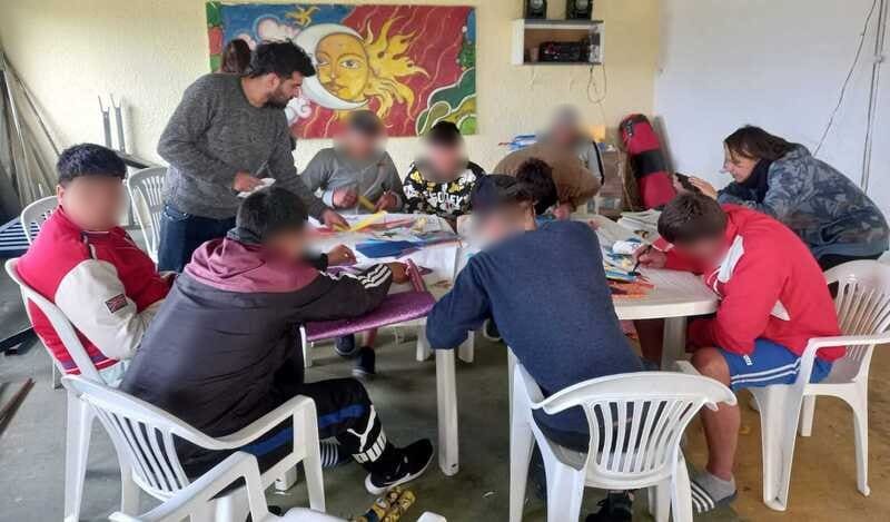 Jóvenes en el taller