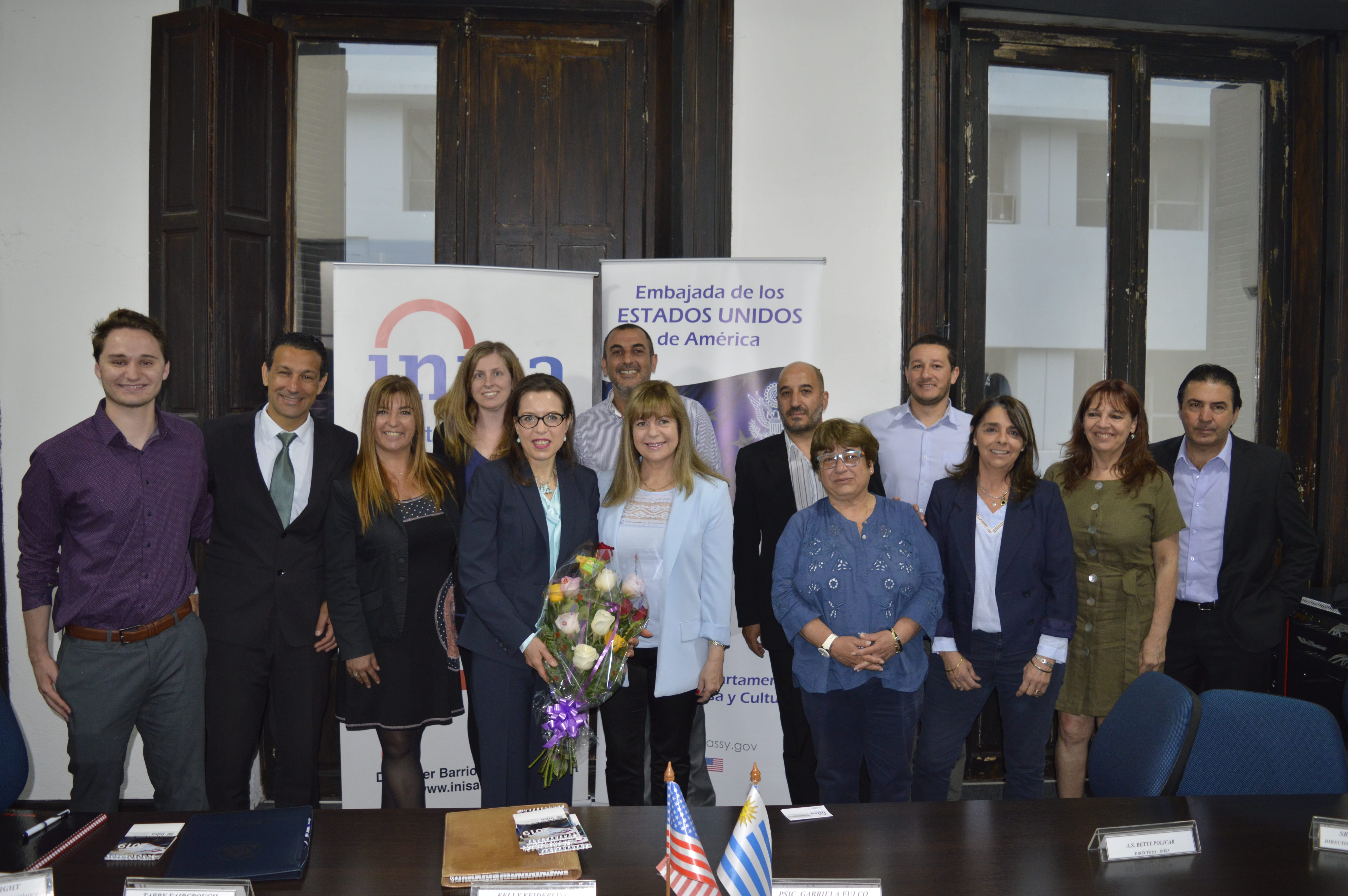 Autoridades de la embajada, Fulco y Polikar 